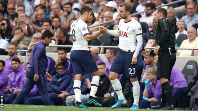 Christian Eriksen yinjira mu kibuga asimbuye mu mukino na Aston Villa muri uku kwezi kwa munani