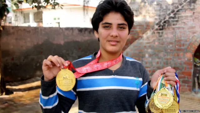 ਹਰਿਆਣਾ ਦੀਆਂ ਖ਼ਿਡਾਰਨਾਂ ਨੇ ਸਰਕਾਰ ਨੂੰ ਇਨਾਮੀ ਗਊਆਂ ਕੀਤੀਆਂ ਵਾਪਸ