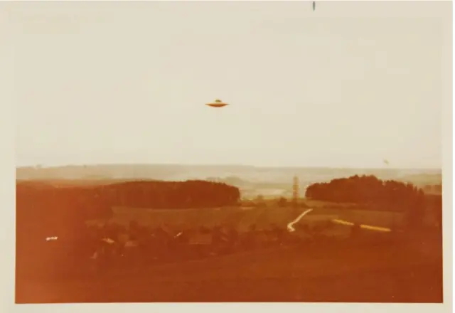 সুইস নাগরিক বিলি মেয়ার্সের তোলা ইউএফওর ছবি