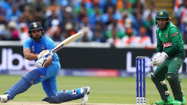 4 சதங்கள், 544 ரன்கள் - சச்சினின் சாதனையை முறியடிப்பாரா 'ஹிட்மேன்' ரோகித் சர்மா?