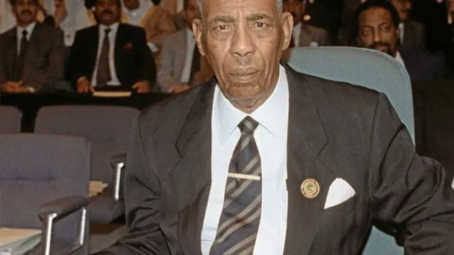 Siyaad Barre wuxuu xukunka ku qabsaday afgambi uusan dhiig ku daadan 21 Oktoobar 1969