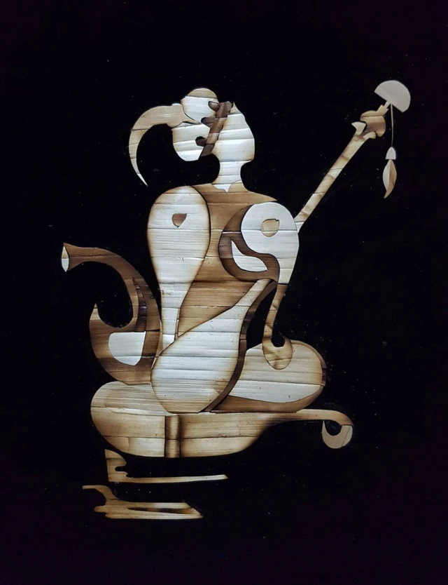 د ومان نیازي په لاس یو انځور