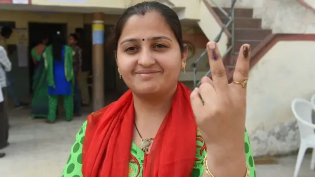 ગુજરાતી મદાતાની ફાઇલ તસવીર