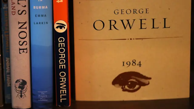 "1984" y otros libros de George Orwell