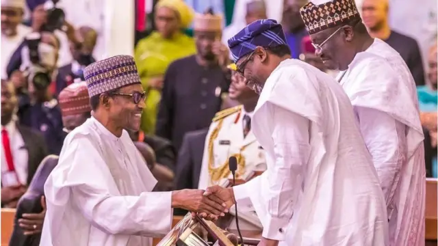 Aarẹ Buhari, Sẹnetọ Ahmad Lawan, olori ile aṣofin-ṣoju, Họnọrebu Fẹmi Gbajabiamila