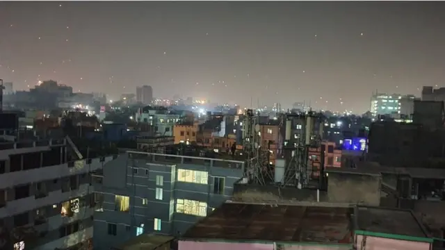 আকাশজুড়ে ফানুস