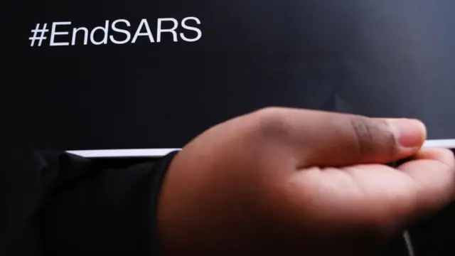 সামাজিক মাধ্যমে ছড়িয়ে পড়েছে এই আন্দোলন।