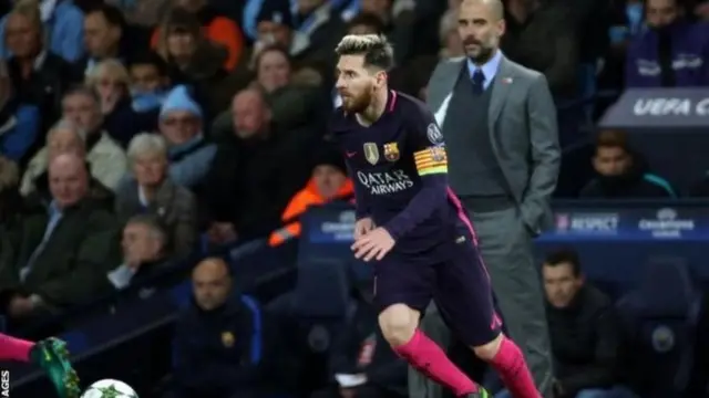 ميسي بقميص برشلونة