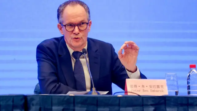 பீட்டர் பென் எம்பரெக்