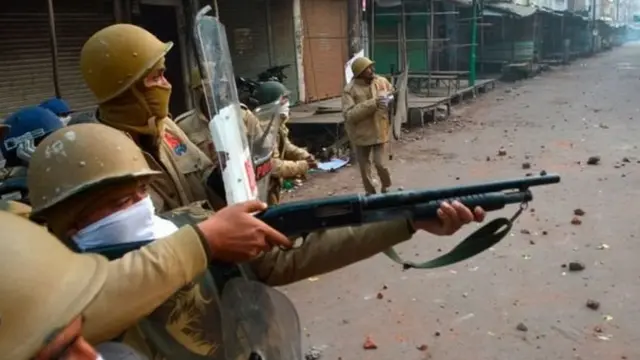 اترپردیش پولیس