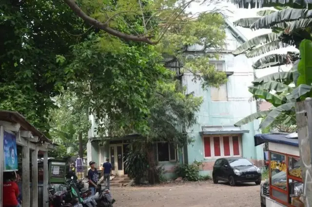 Kampung Kramat, Jakarta.