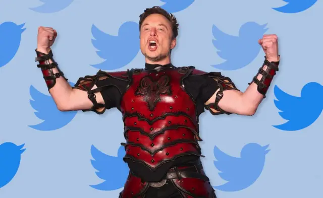 Musk fantasiado, aparentementecasino brasil onlinegladiador,casino brasil onlinefrente a painel com o pássaro símbolo do Twitter