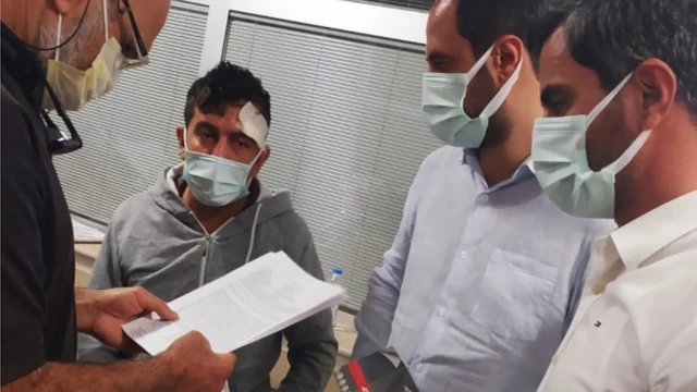 Musthtaq Mahmood Kareem, Mersin yakınlarında saldırıya uğradı.