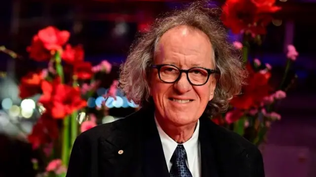 Diễn viên Geoffrey Rush mắc bệnh 'cảm giác kèm', gây tác động tới khả năng cảm nhận về màu sắc và hương vị