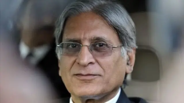 एतेजाज़ अहसान