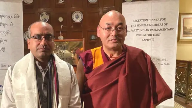 राज्यसभा सांसद सुजीत कुमार के साथ तिब्बती नेता खेनपो सोनम