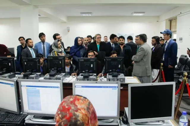 ټاکنو کمېسیون