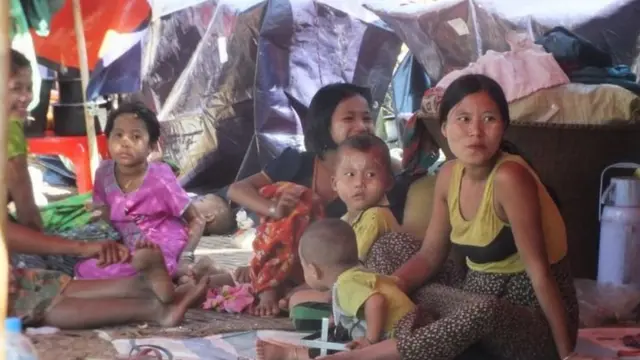 တိုက်ပွဲဖြစ်စဥ်ကျန်ခဲ့တဲ့ စစ်လက်နက် အကြွင်းအကျန်တွေကြောင့် နေရပ်ပြန်သူတွေလည်း စီးပွားရေးနဲ့ စိုက်ပျိုးရေး လုပ်ဖို့ခက်ခဲ