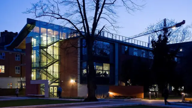 Кампуса университета "Миддлсекс" в Хендоне