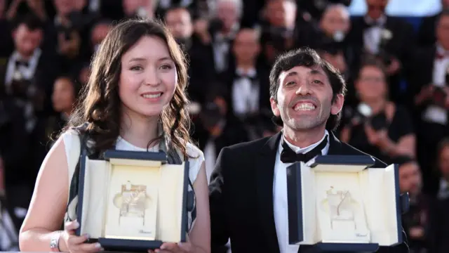 Єслямова та Фонте