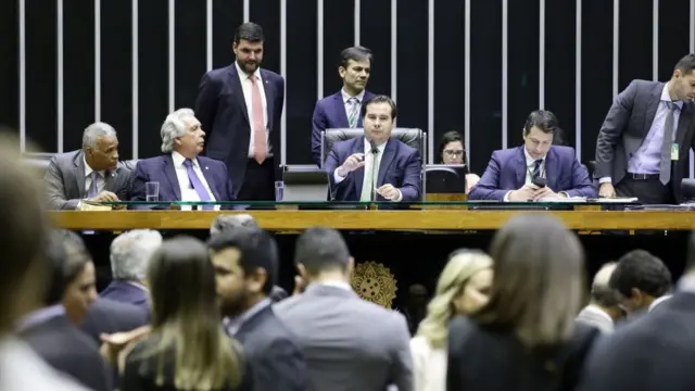 Rodrigo Maia comanda sessão4bet team cursovotação