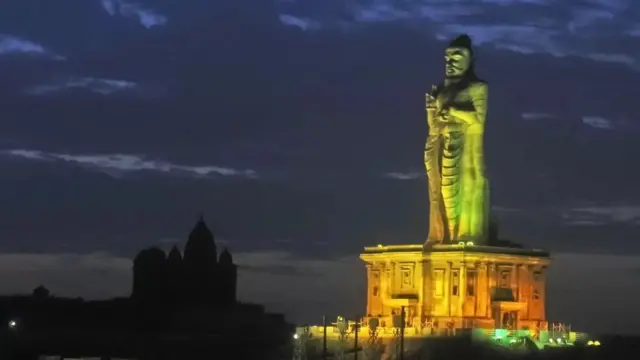 திருவள்ளுவர் சிலை