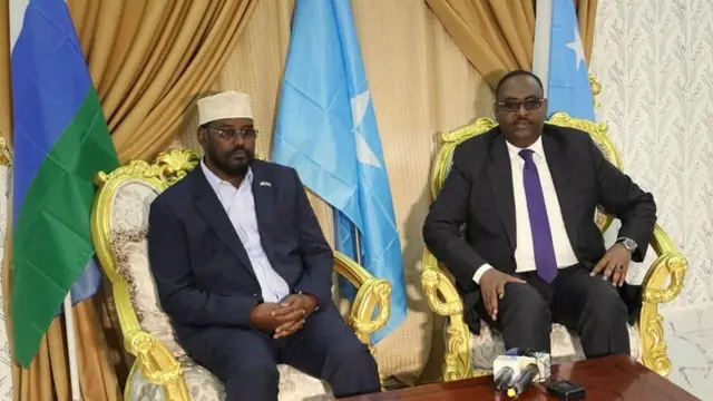 Madaxweynayaasha Jubbaland iyo Puntland ayaa leh naaneyso loogu yeero oo kala ah Madoobe iyo Deni.