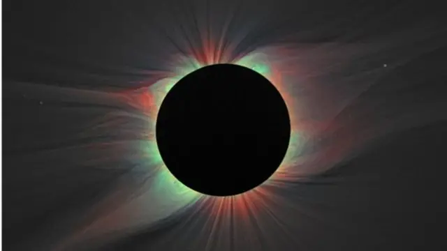 La corona difusa solo es visible para nosotros en la Tierra durante un eclipse solar total.