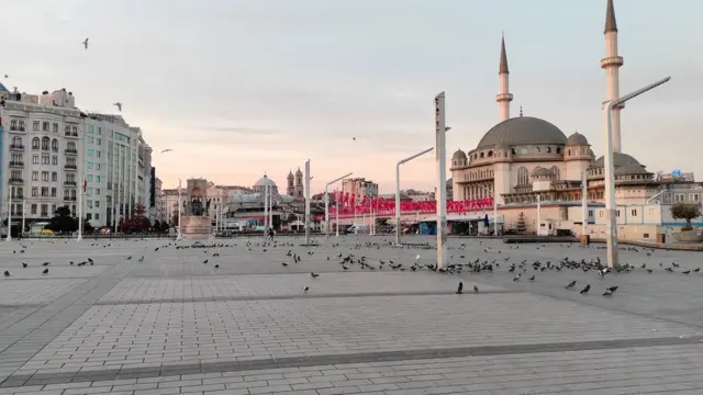 Küçələri boş qalan şəhər