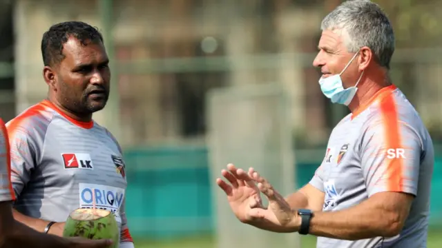 বাংলাদেশের অনেক ক্রিকেটারের পছন্দের দুই কোচ কুমিল্লার দায়িত্বে থাকছেন, মোহাম্মদ সালাউদ্দিন হেড কোচ, স্টিভ রোডস পরামর্শক