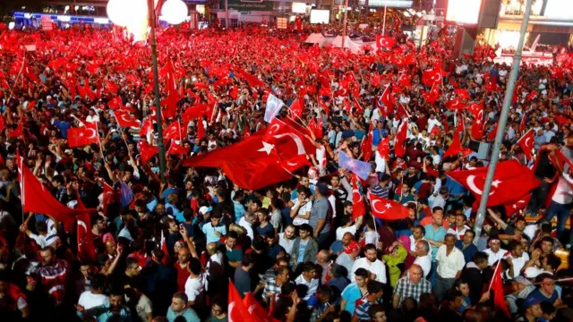 Ankara-Kızılay'daki darbe girişimi protestosu