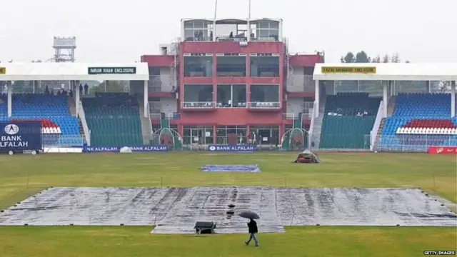 क्रिकेट