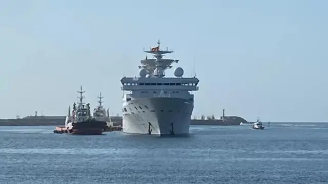 யுவான் வாங் - 5