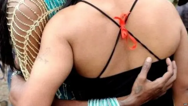 ਸਮਲਿੰਗੀ