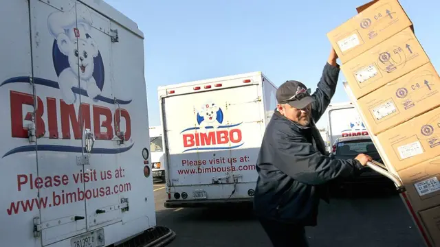Trabajador empresa Bimbo