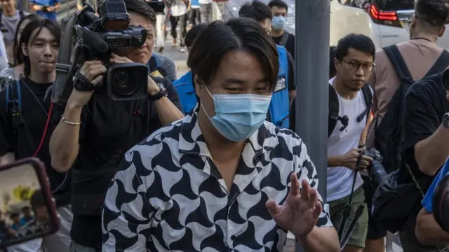 袁彌昌離開灣仔警察總部