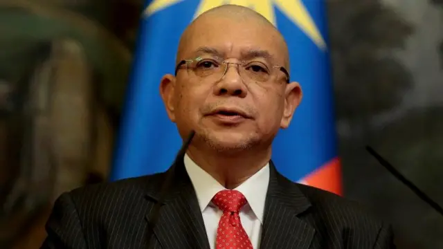 မလေးရှား နိုင်ငံခြားရေး ဝန်ကြီး ဆာအီဖူဒင် အဗ္ဗဒူလာ