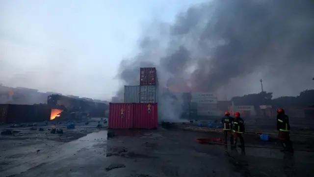 Lesbian kino sanati Mark Dorsel amakivachchasi