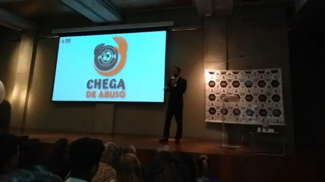 Ale fala sobre campanha Chegajogo de memória onlineAbuso