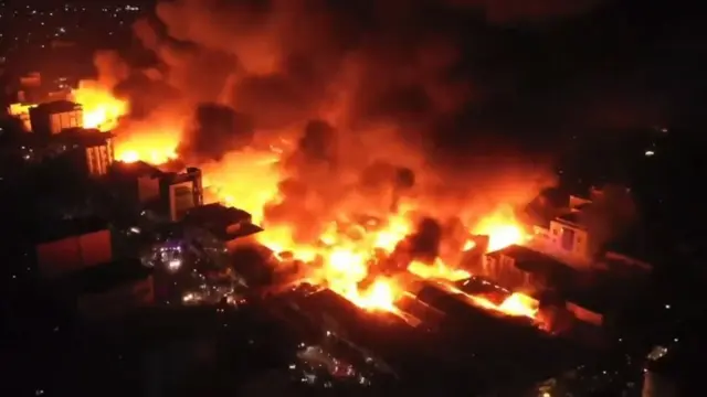 حريق سوق هرغيسا