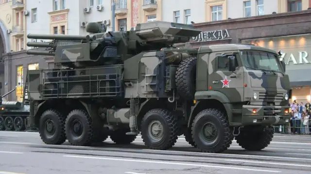 ပန်ဆီယာ S1