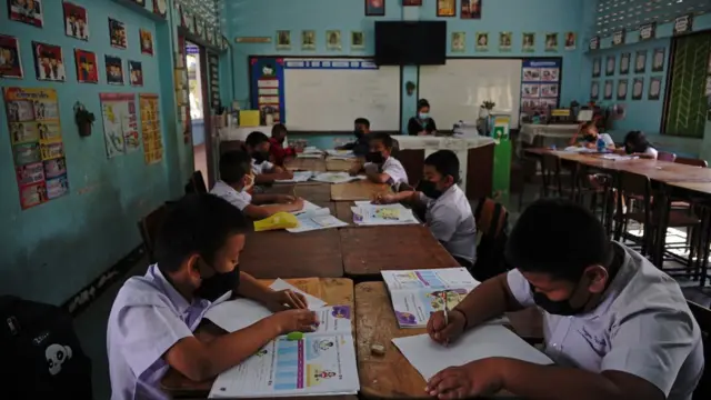 โรงเรียนบ้านแม่โกนเกน