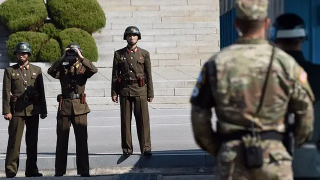 非军事区位于朝韩分界线"三八线"上，美国几任总统访韩时都会到访，其中包括里根、克林顿、小布什、奥巴马。