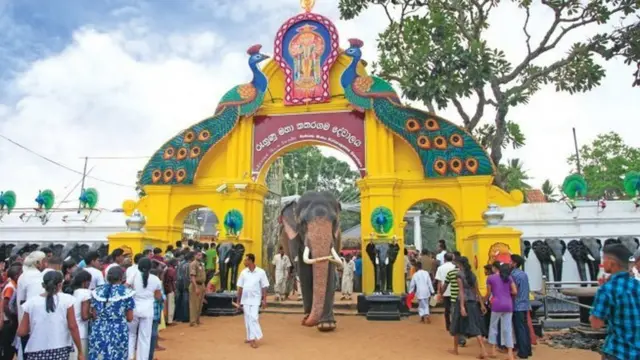 கதிர்காமம் மருகன் கோயில்