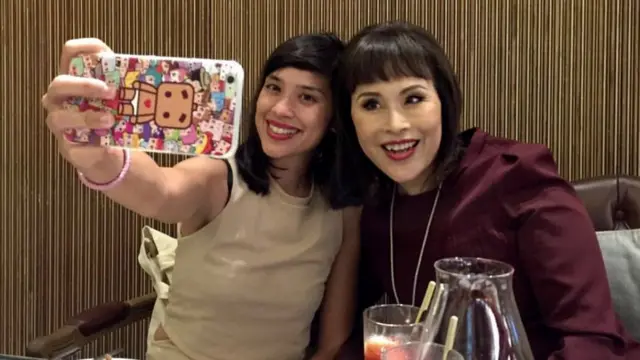 ท่านผู้หญิงสิริกิติยา เจนเซนกับทูลกระหม่อมแม่