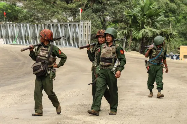 ကွတ်ခိုင် အထက်ပိုင်းမှာ တိုက်ပွဲတွေ ဆက်ဖြစ်နေတယ်လို့