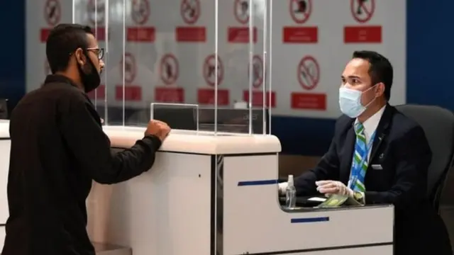 60,000 से अधिक पाकिस्तानियों ने वापस स्वदेश जाने के लिए रजिस्ट्रेशन कराया है