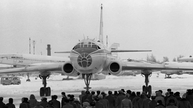 Почему авиастроительные корпорации делают одинаковые самолеты? - BBC News  Русская служба