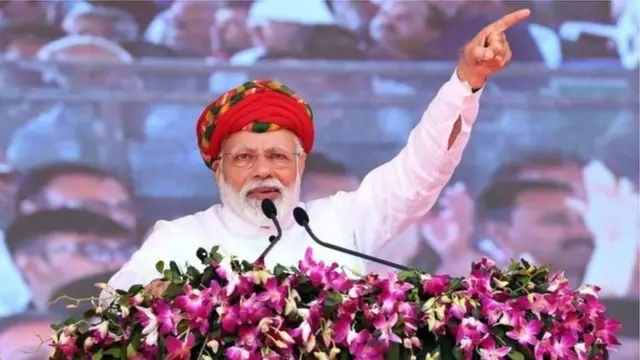 नरेन्द्र मोदी