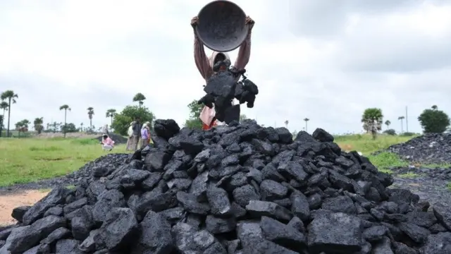 インド、石炭の使用削減を示唆 - BBCニュース
